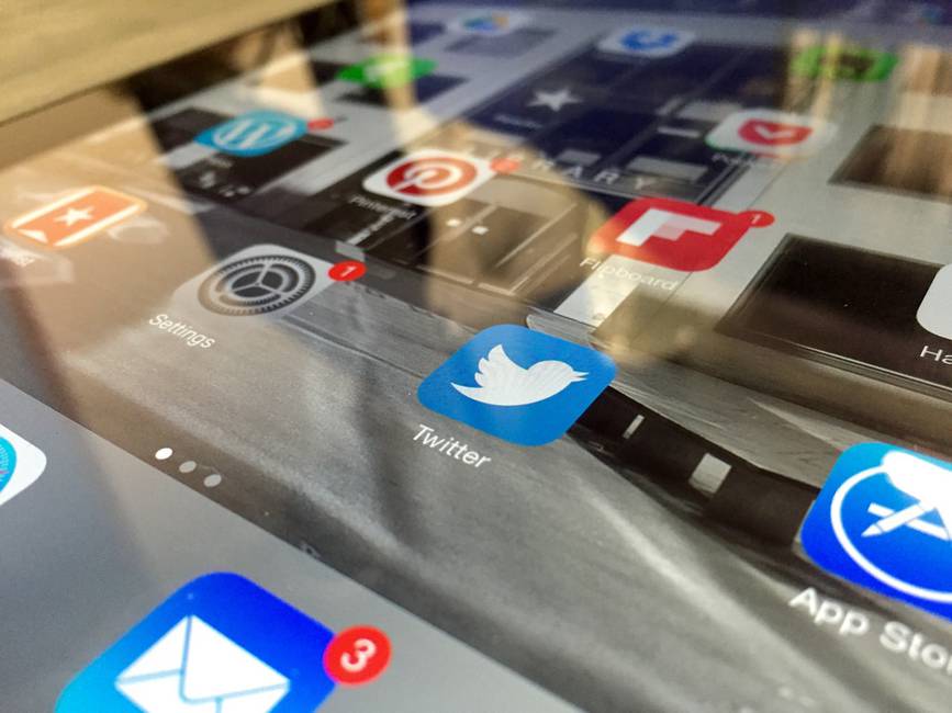 Política 2.0 Internet y el trabajo de los partidos